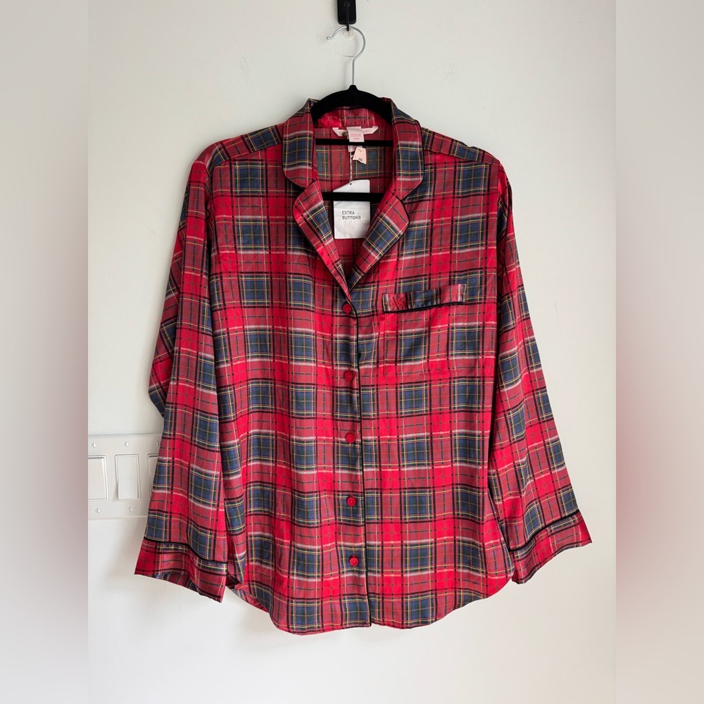 VICTORIA'S SECRET Top Only Plaid PJ PAJAMA Women's Size Medium NEW